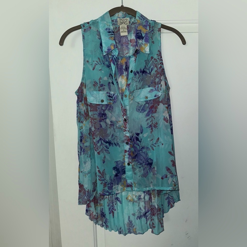 Eyelash Couture Green Asymmetrical Buttoned Blouse